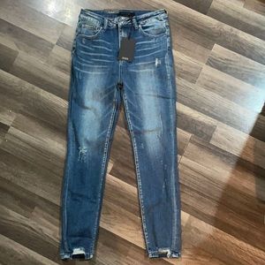 Risen Distressed Vintage Skinny Jean NWT